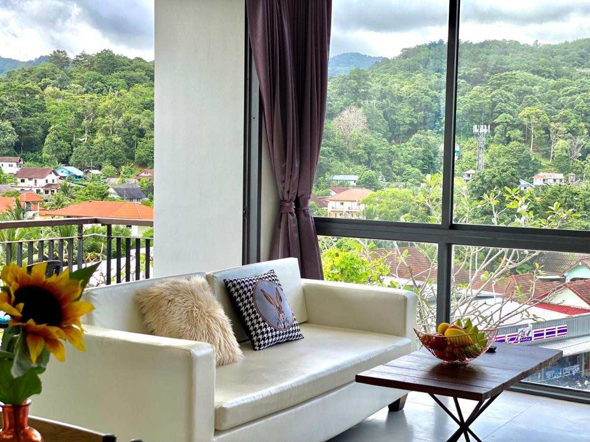 Icon park phuket condo - Housity