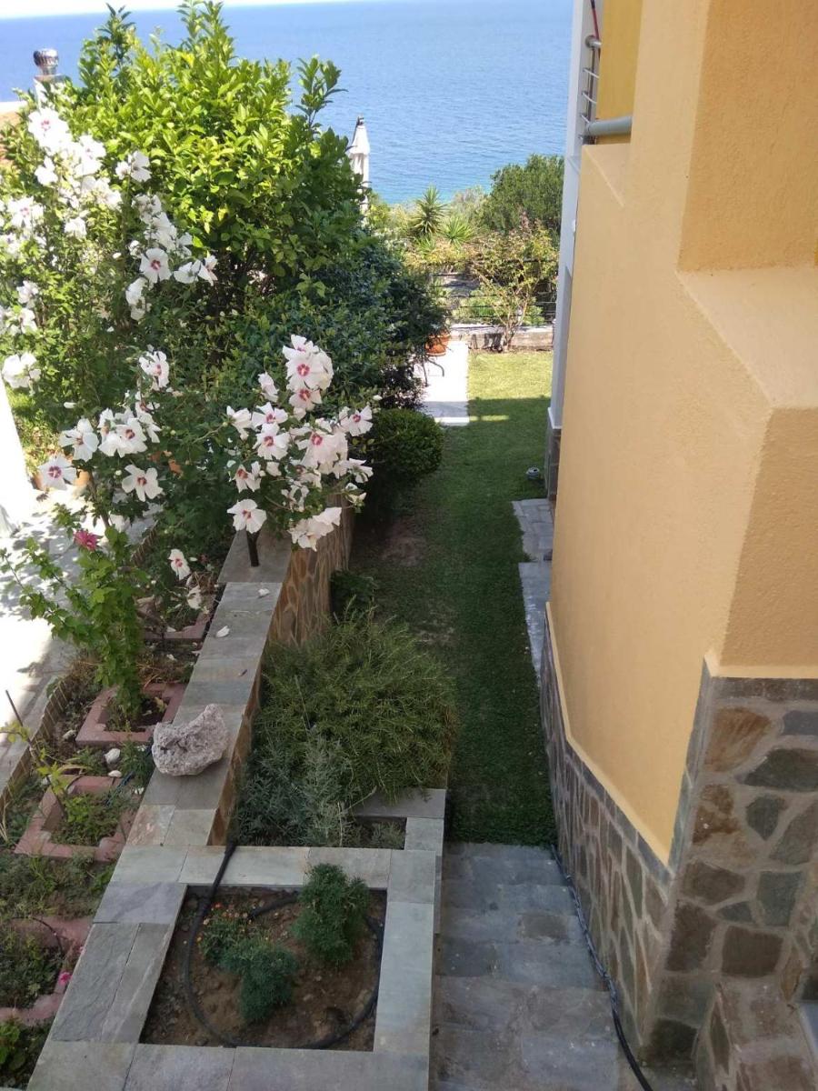 Suitetrails - La Veranda Apartment