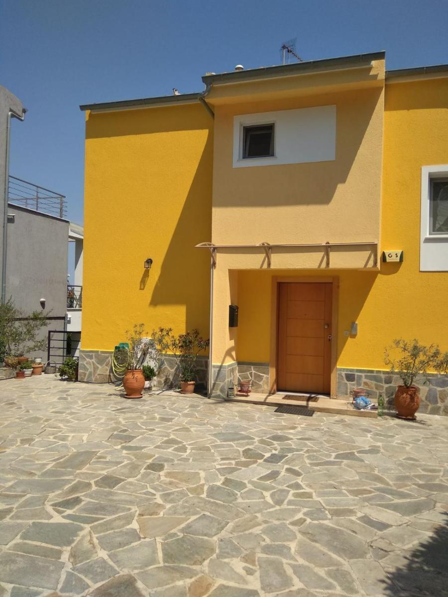 Suitetrails - La Veranda Apartment