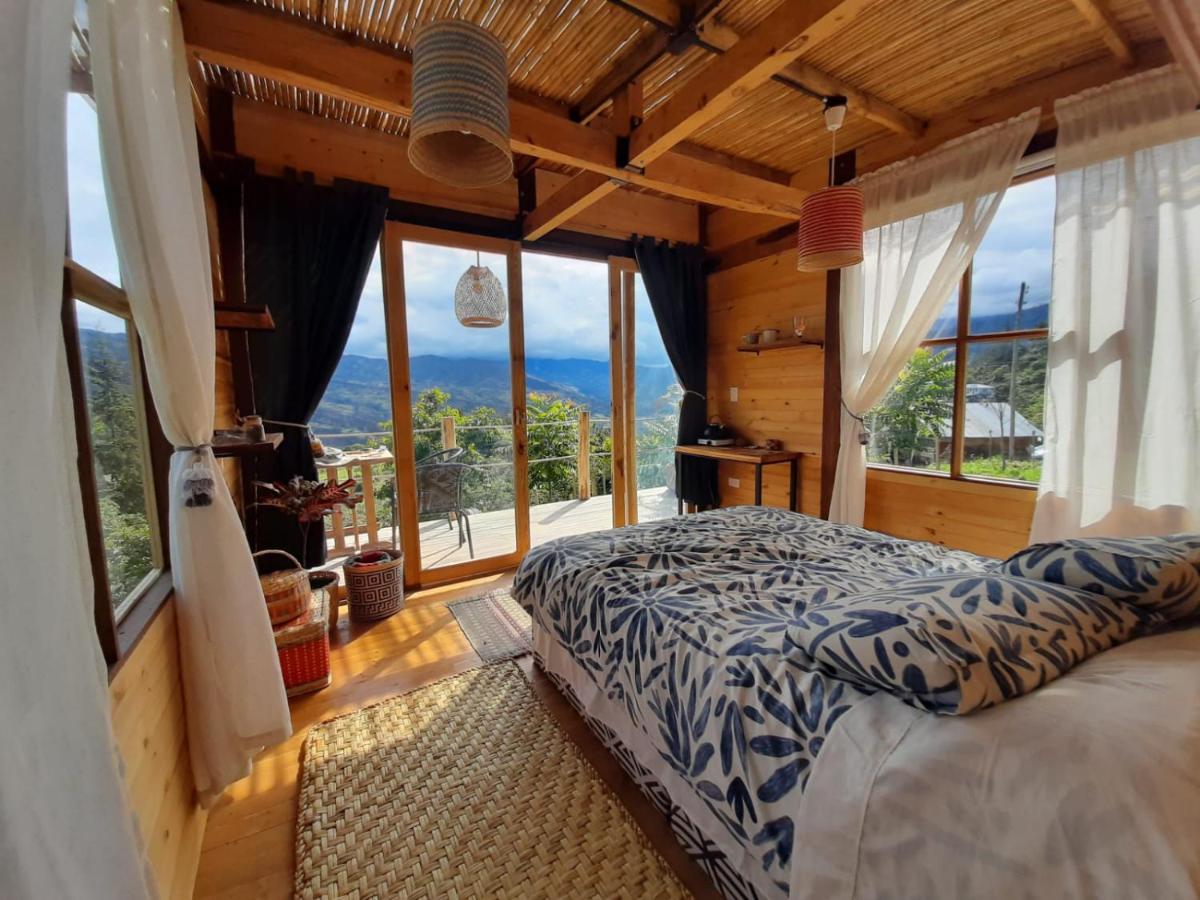 PAZYFLORA Finca - Housity