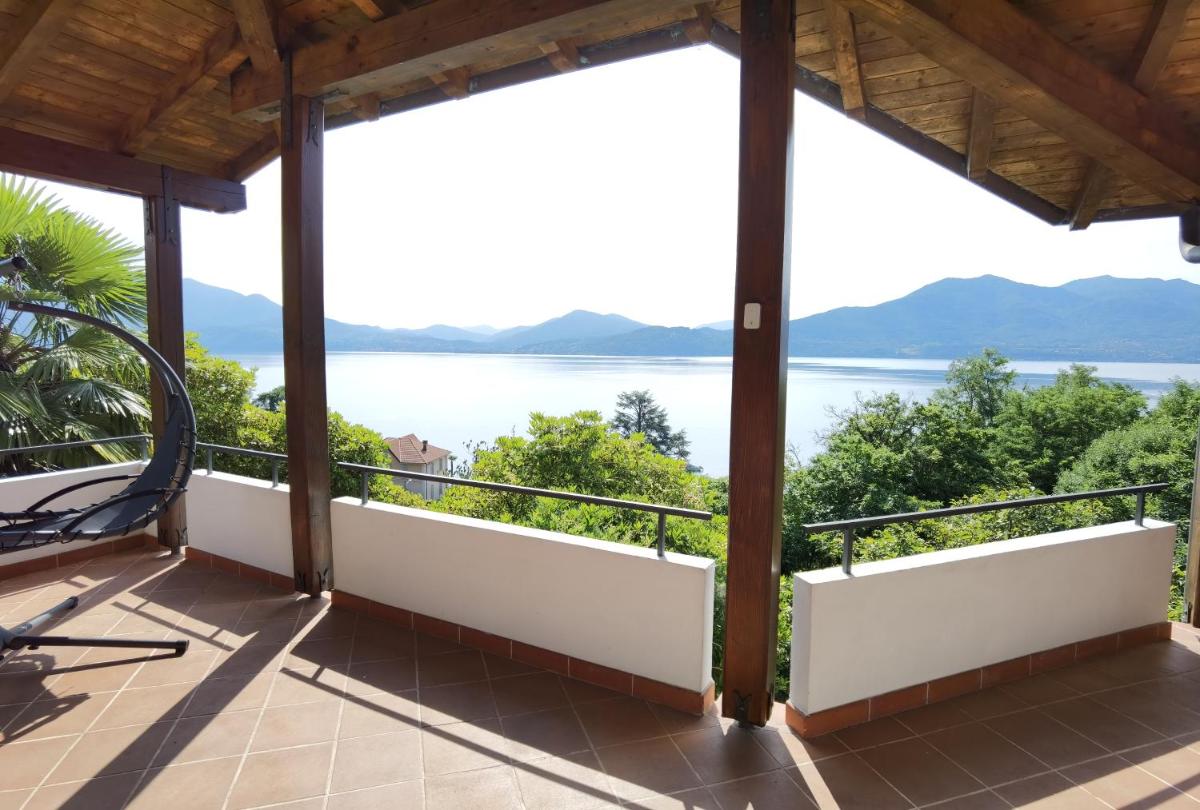 Villa Schaake Panoramic view Lake Maggiore - Housity