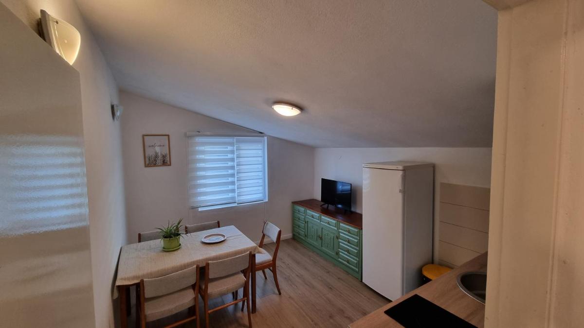 Apartment Folic Sutomore - Housity