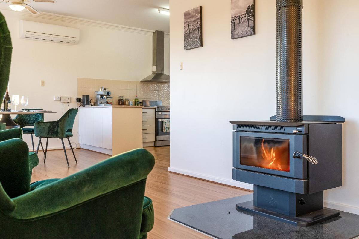 McGill Vineyard Barossa - Housity