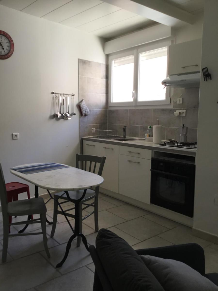 Agréable maison de village provençal - Housity