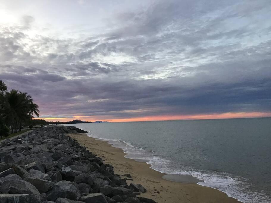 Bella Ohana - Oceanfront, Amazing views, Relaxing - Housity