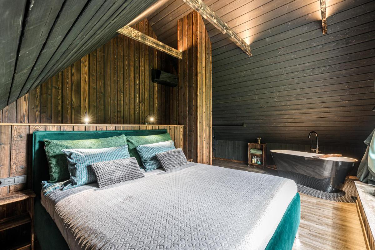 SOPRANO - 'Virš Ąžuolų' - Forest SPA - FREE jacuzzi - Housity