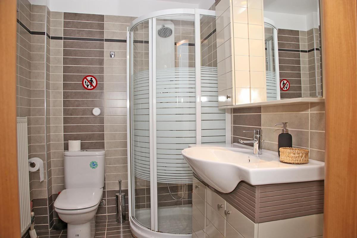 2 Bedroom Apartment near the Athens Airport, Spata - Hizvo