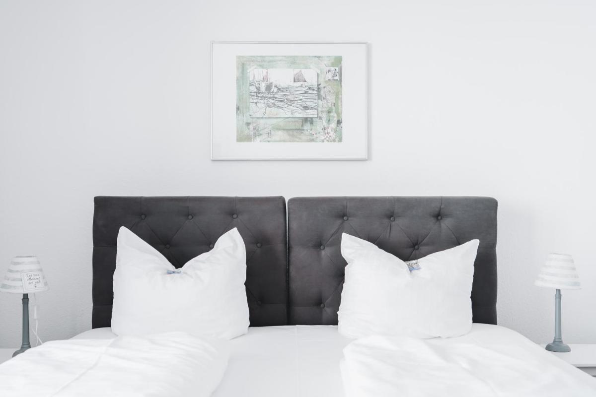 Hotel Aurora - Housity