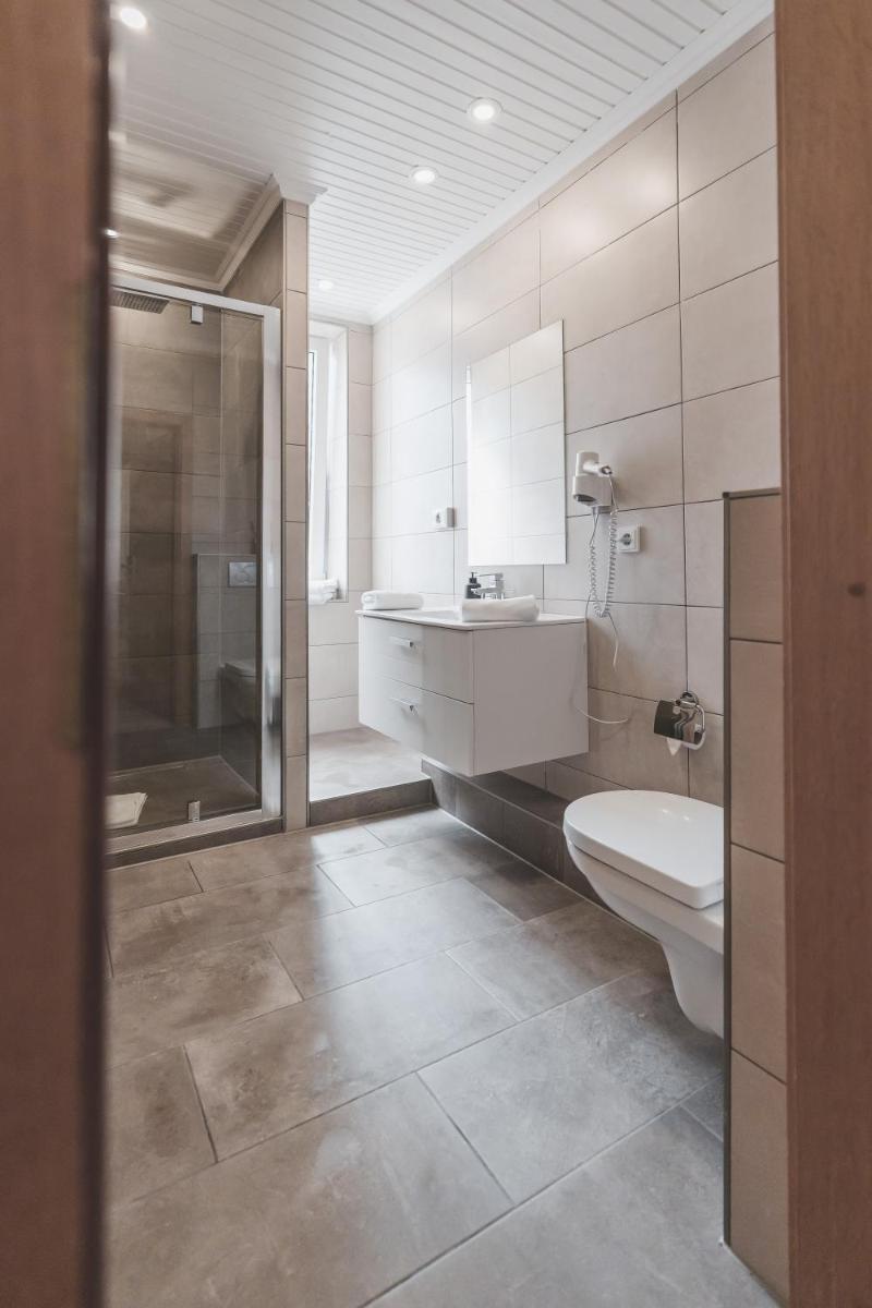 Hotel Aurora - Housity