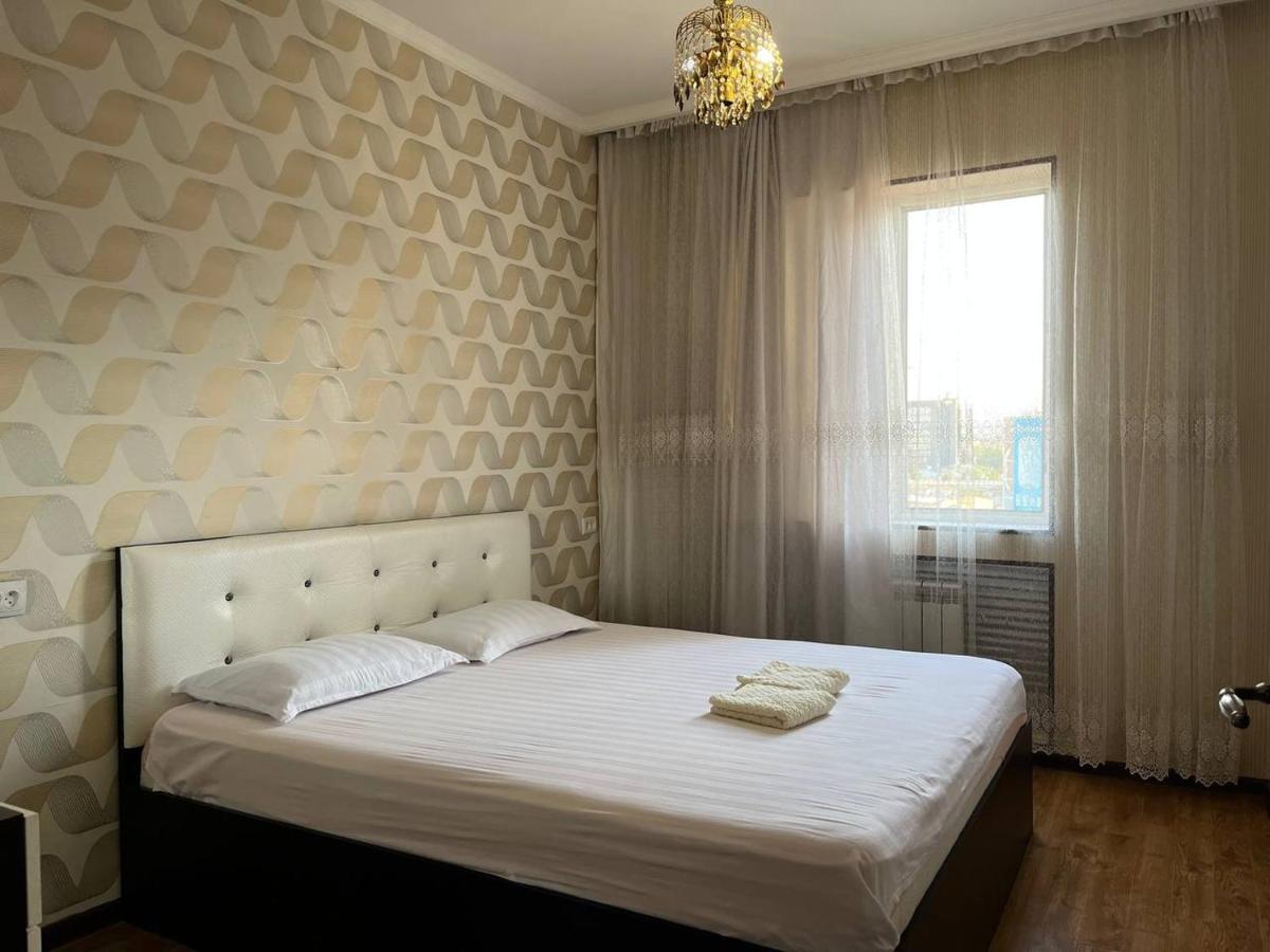 Bud te kak doma - Housity