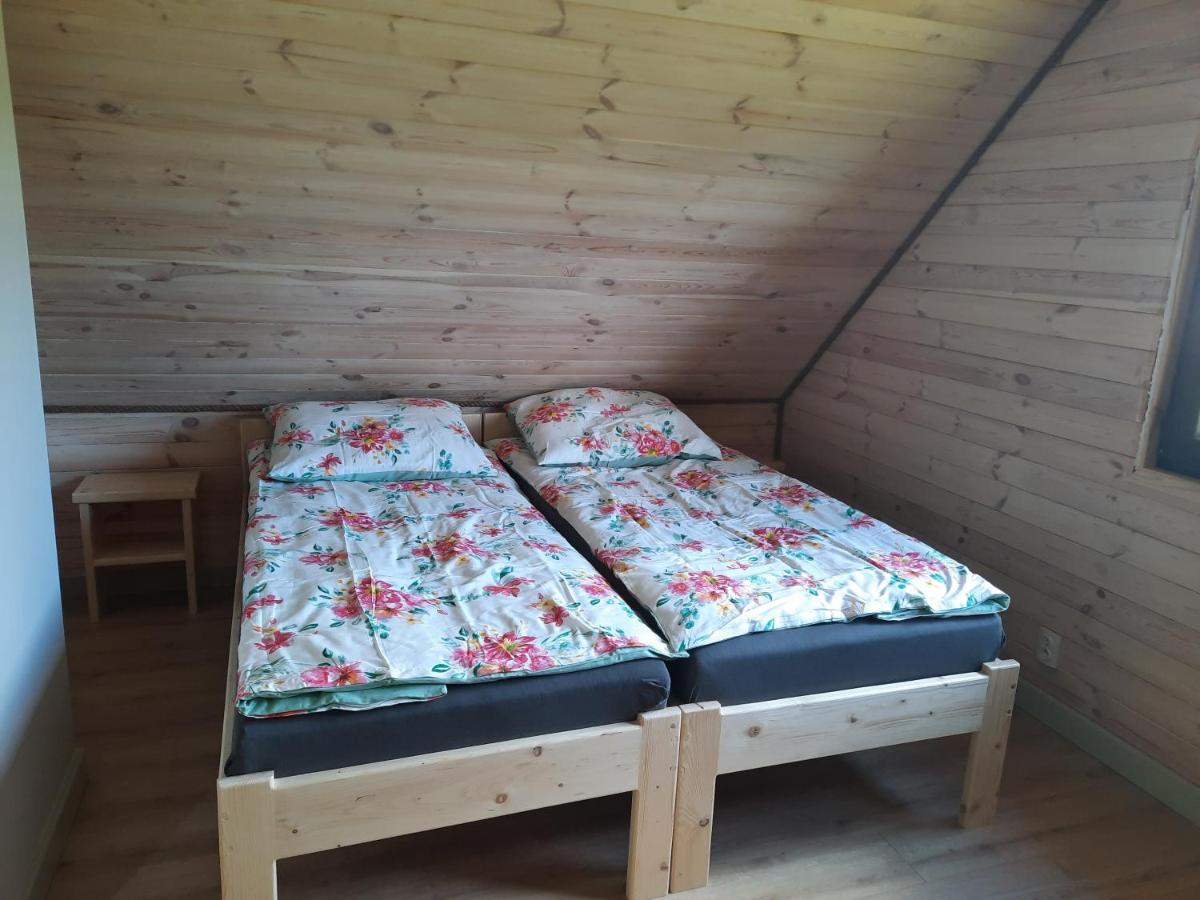 Domki przy plaży - Housity