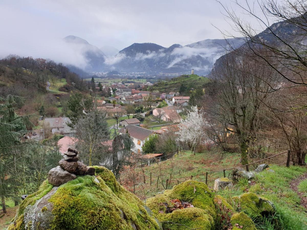Le Chalet de Pyrène et Hercule - Housity