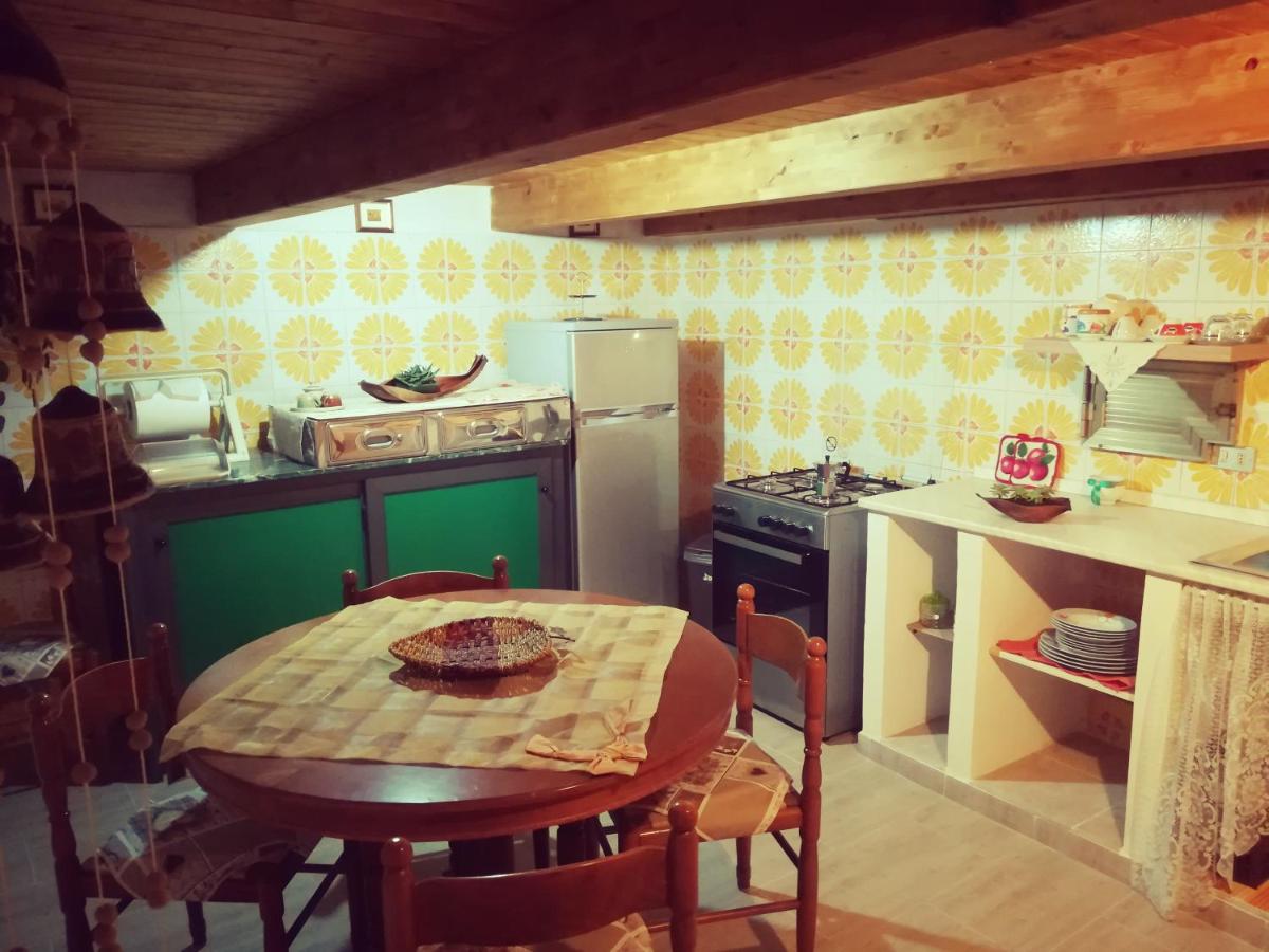 Casa Flor - Housity