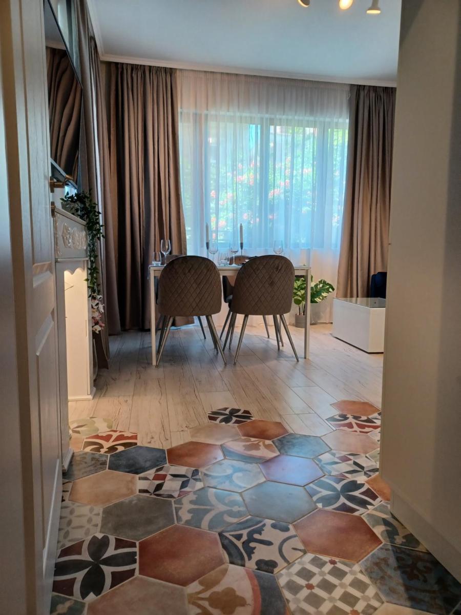 Tara Deluxe Apartment - Hizvo