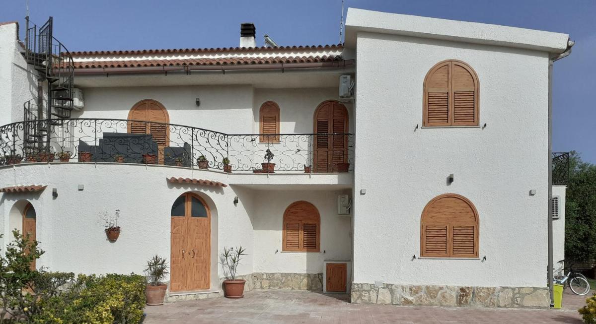 Doria Apartment - Housity
