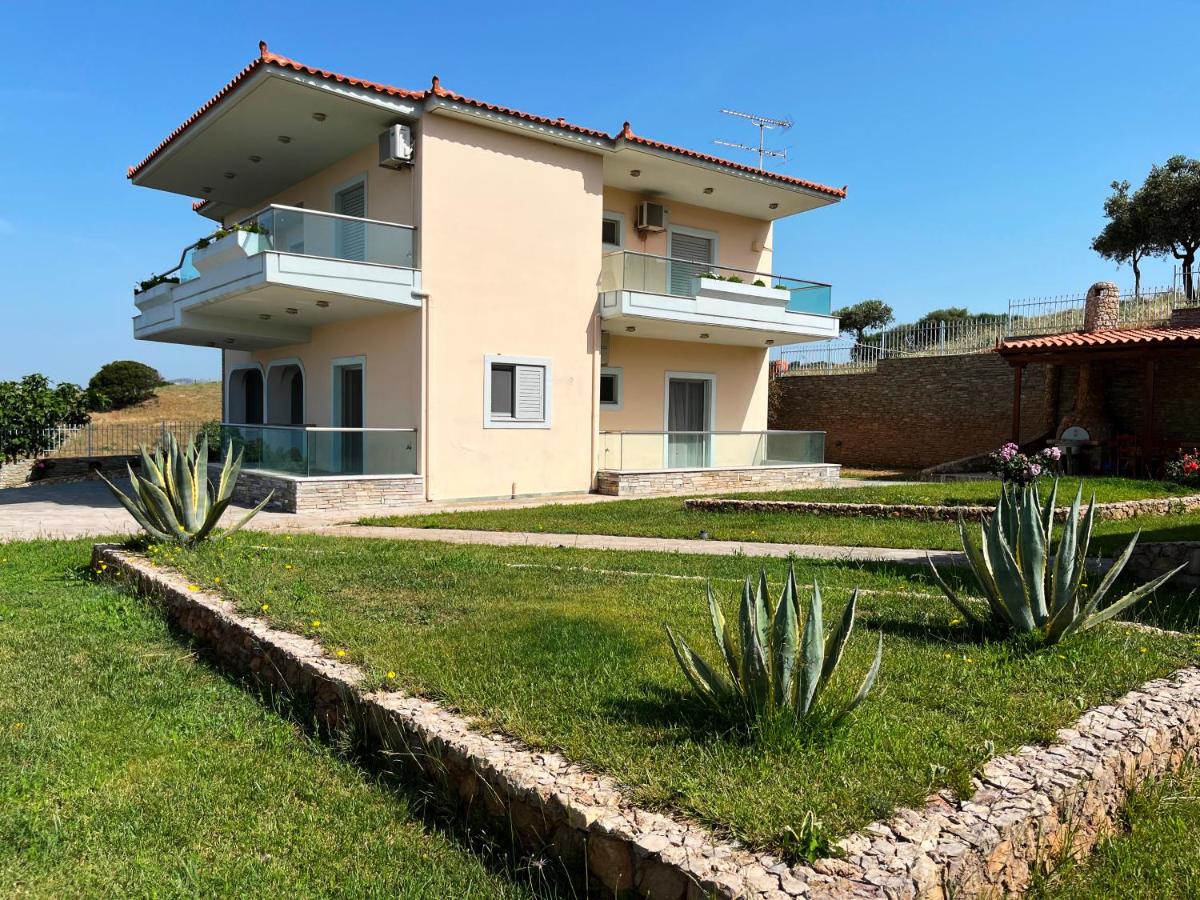Serenaki House - Housity