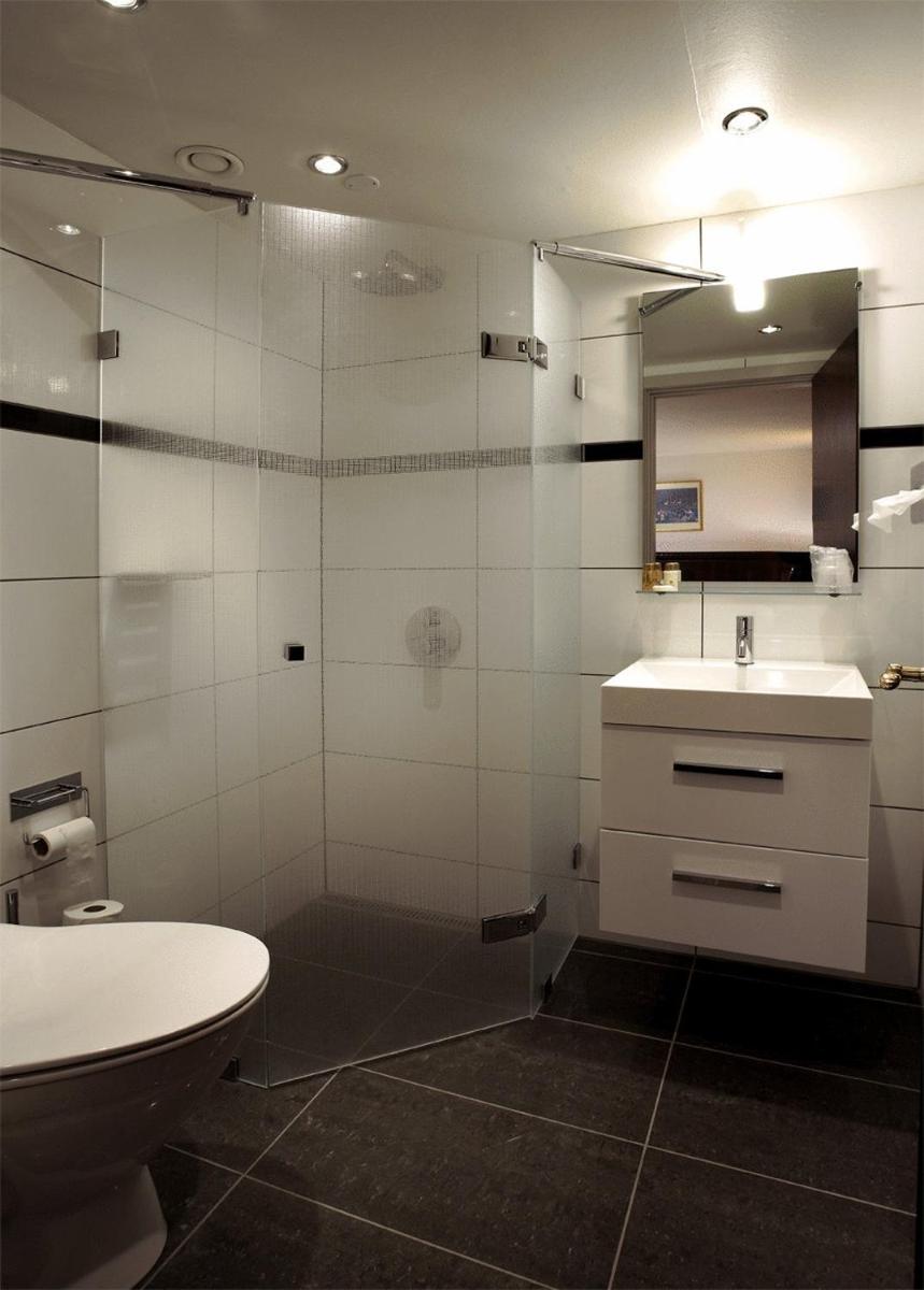 Hotel Kongensbro Kro - Housity
