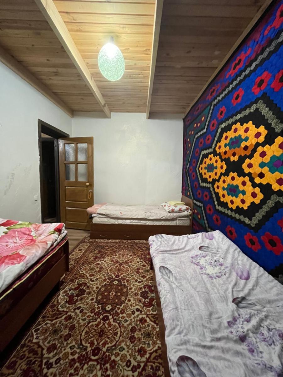 Guest House Guljan - Housity