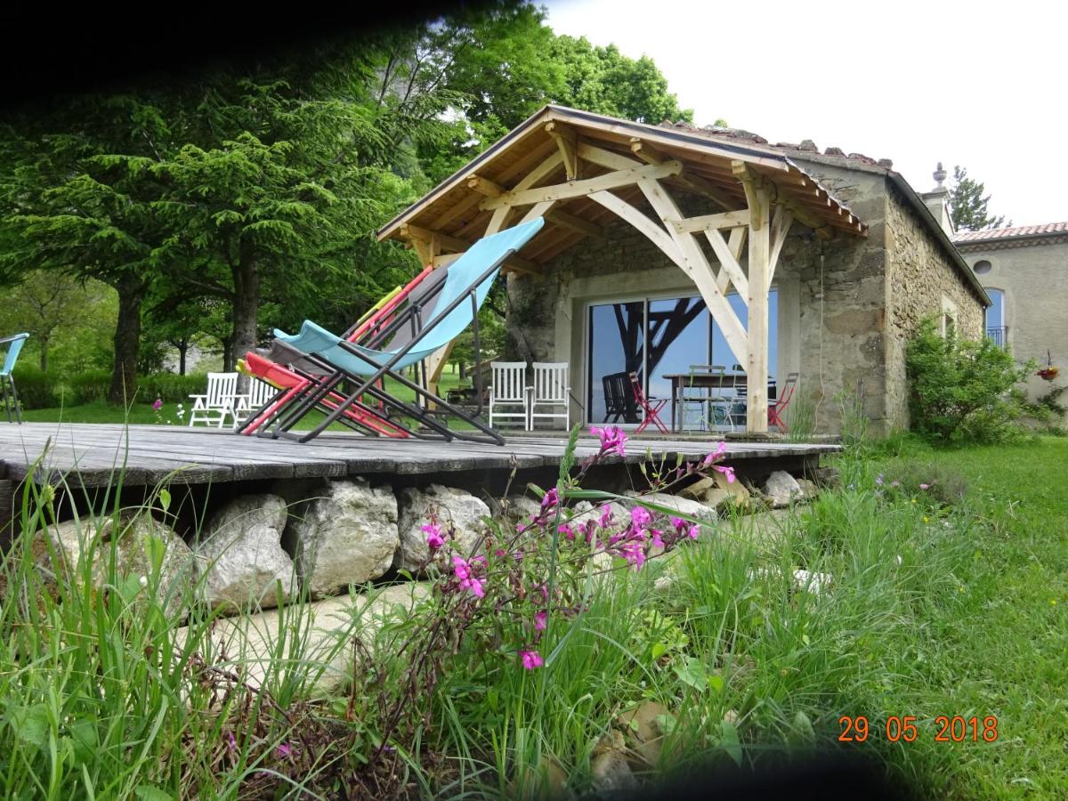 Domaine d'exception pour groupe dans site naturel - Housity