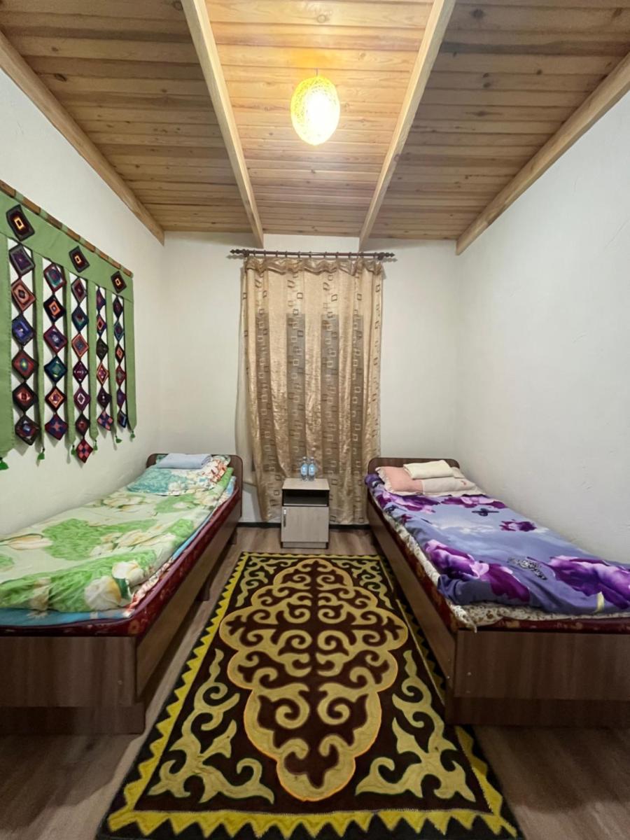Guest House Guljan - Housity