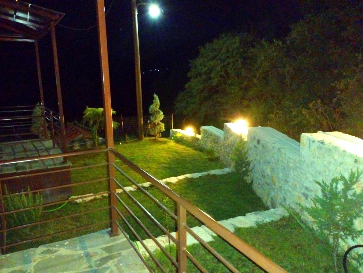 ΕΚΑLI ROOMS APARTMENTS - Housity