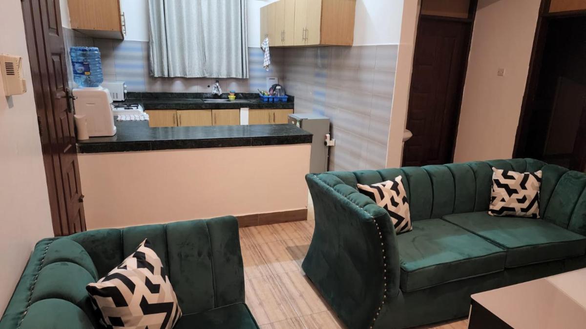 PRIDE -In PARADISE HOMESTAY - Housity