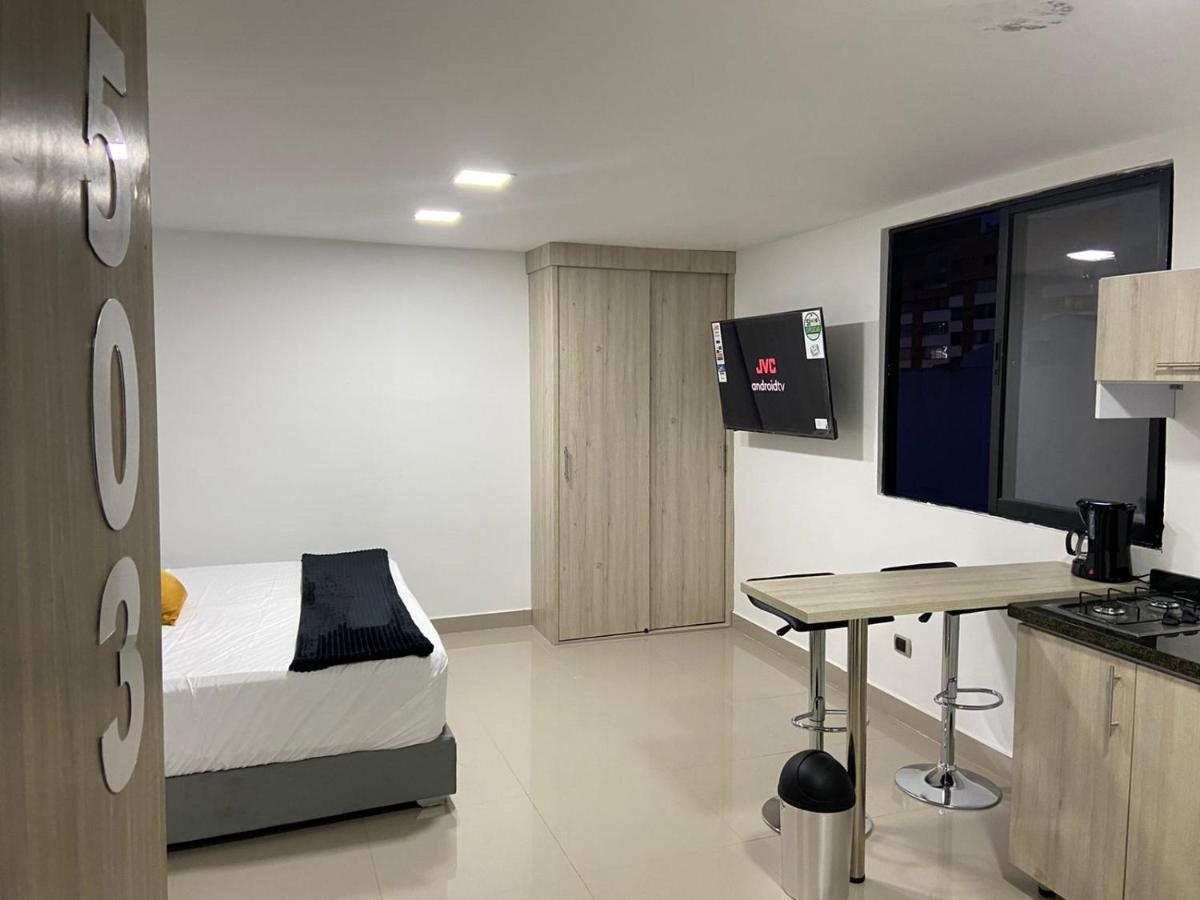 Aparta Suites 503 Granada Cali - Housity