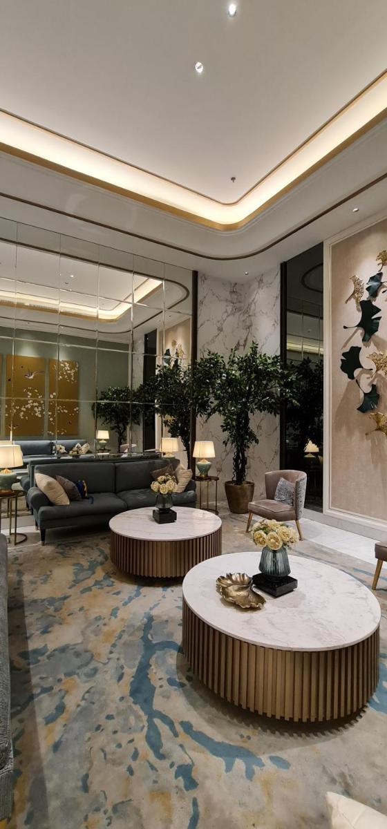 Cosmy Benson Apartment at Supermall Pakuwon - Housity