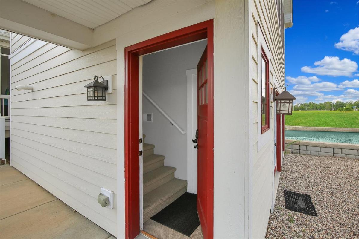 Carriage House #2G - Housity