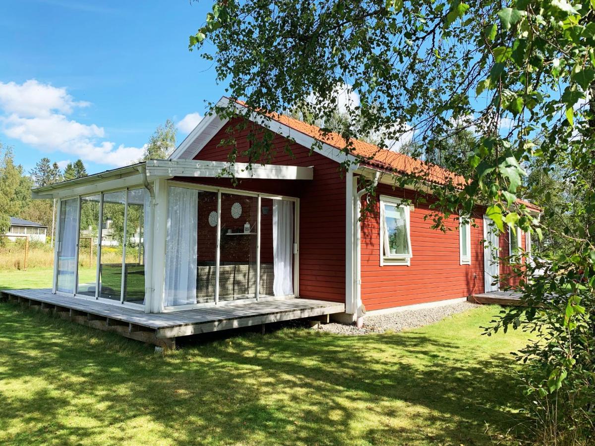 Very nice and family friendly holiday home in Dalsland - Housity