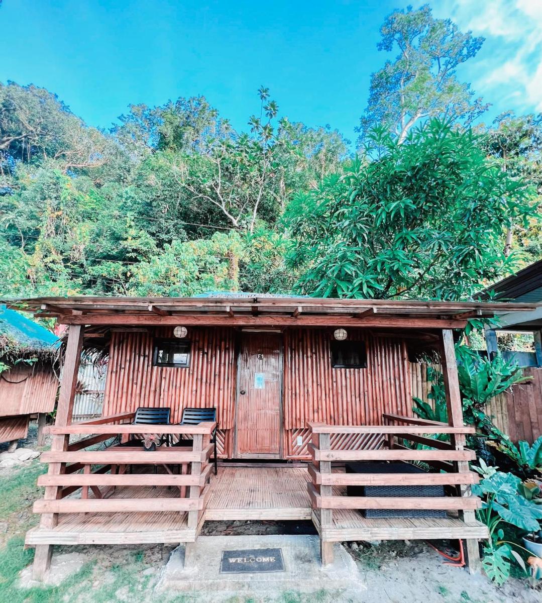 Seasta Beach Resort - Housity