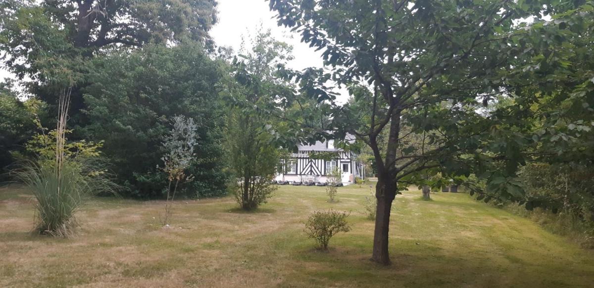 La Maison de Sophie 10mn de Deauville - Housity
