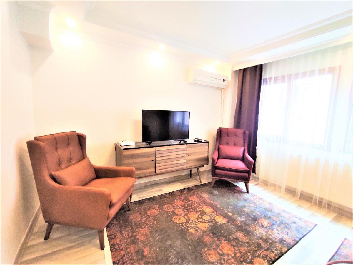 Intimate Suite Pier Side - Housity
