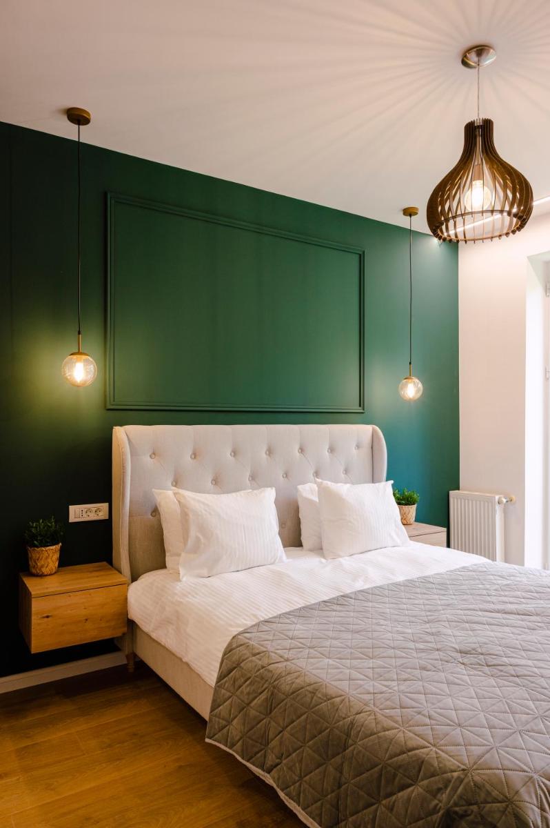 Suitetrails - Moon Suite Sevastopol