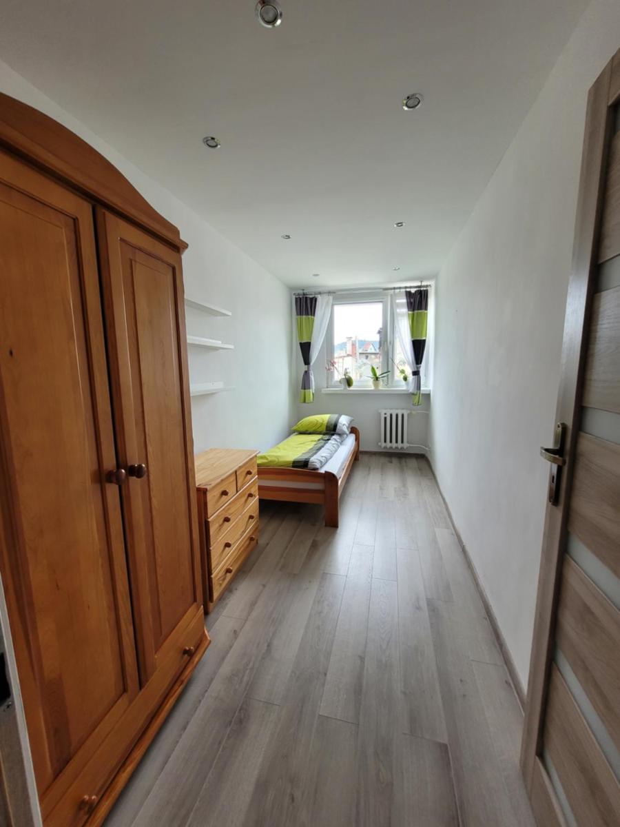 Apartament w Lądku-Zdroju - Housity