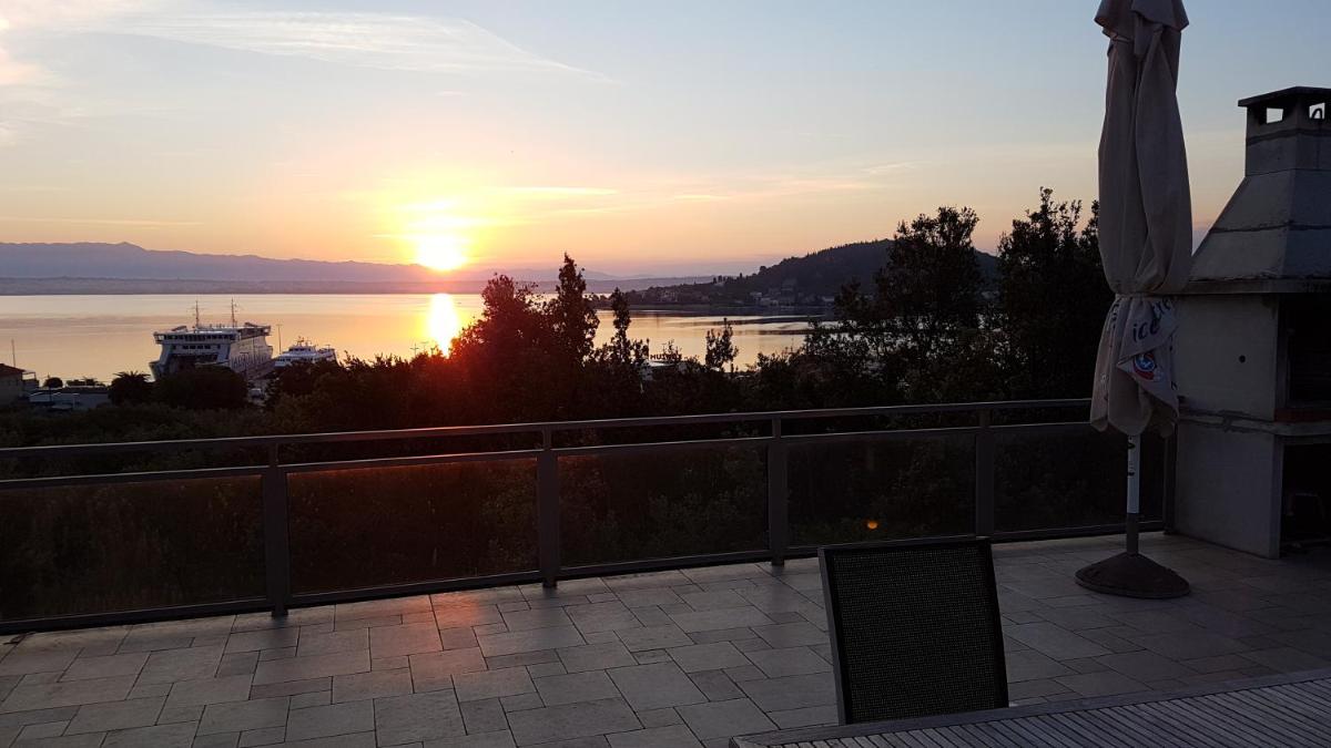 Villa Vesna - Housity