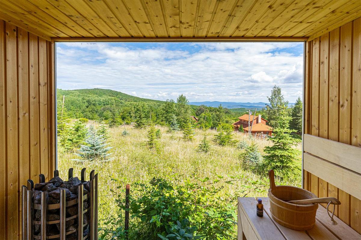 Suitetrails - Villa Szalamandra - a Tisztás