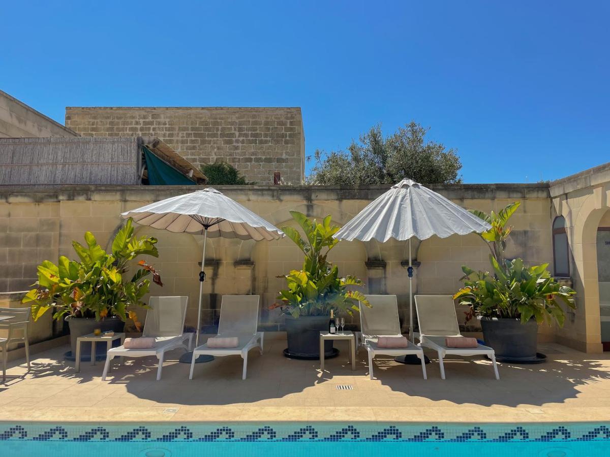 IL-Gardjola Bed and Breakfast - Housity