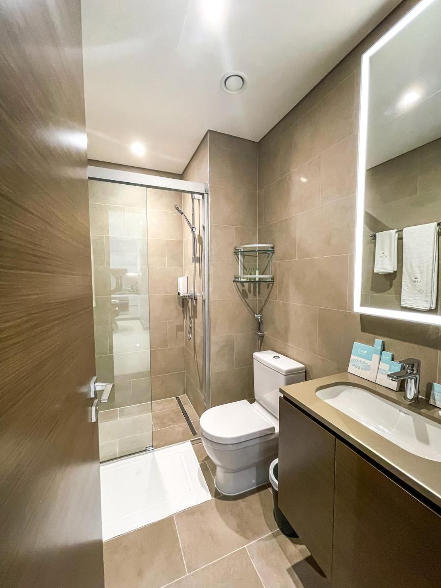 STAY BY LATINEM Luxury 1BR Holiday Home CV A207 near burj khalifa - Hizvo