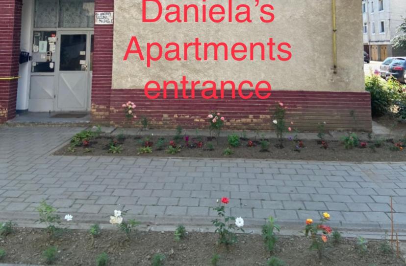 Daniela's Apartaments - Housity