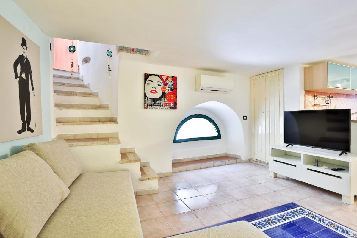 Suitetrails - La Tata Comfy Apartment in the old center