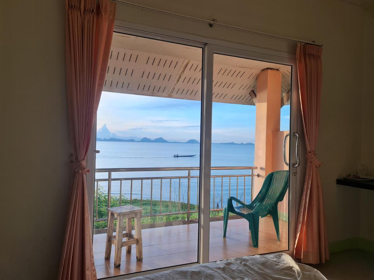 Phukan Villa Phatthalung - Housity