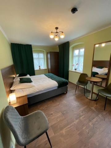 Agroturystyka Siekierczyn 249 - Lubań 7 km - Housity