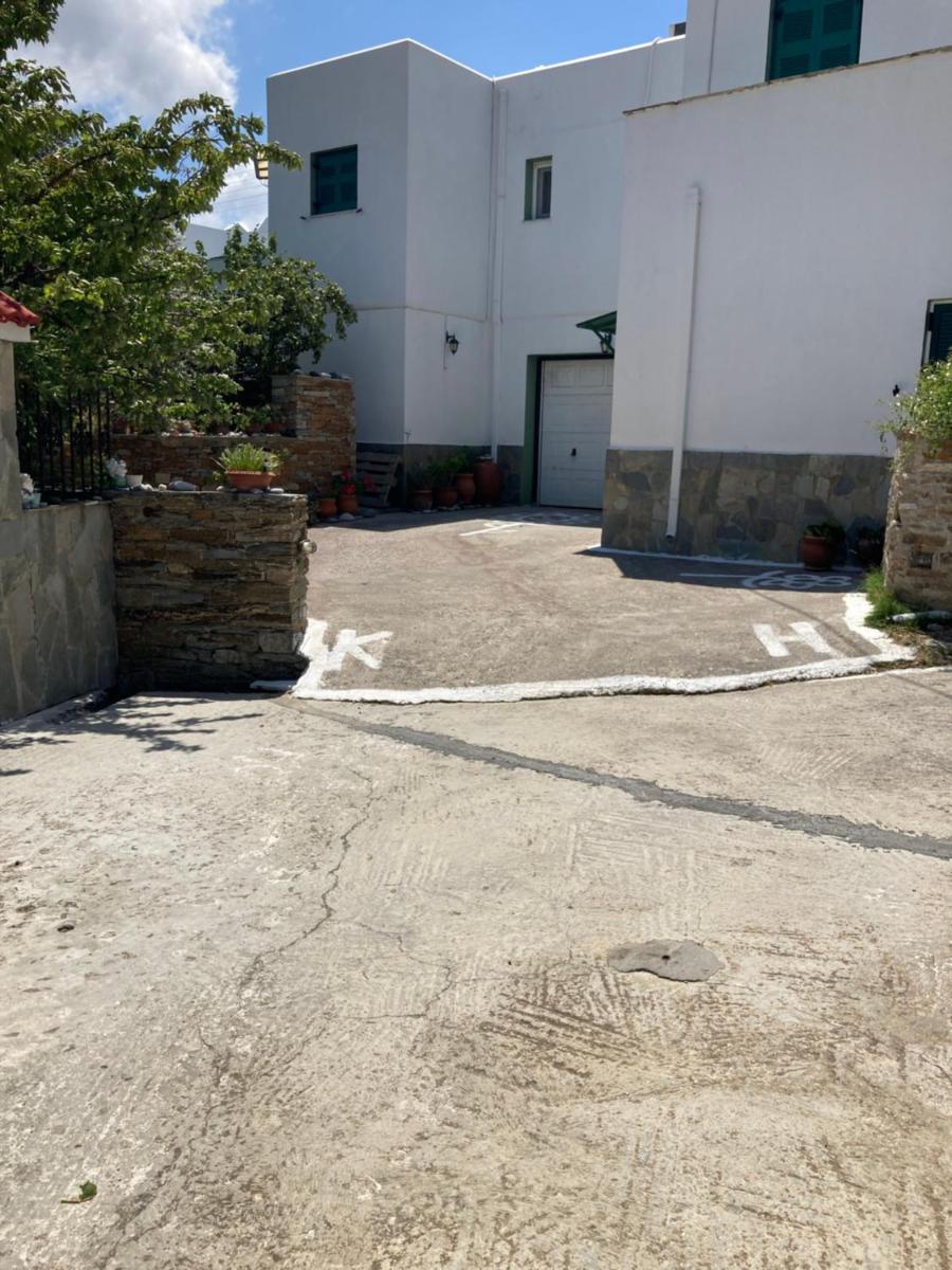 AGKYRA Rooms (Faith) - Housity