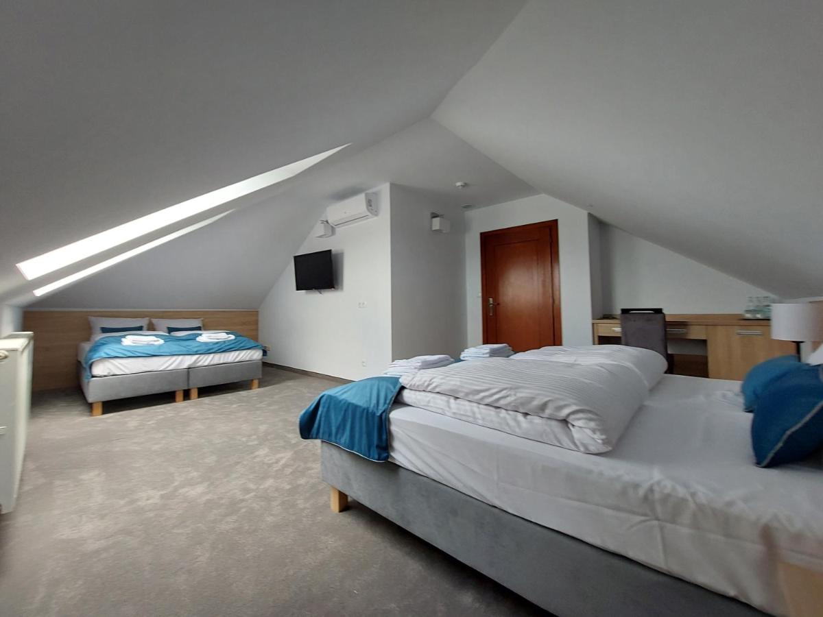 Perła Dunajca Zakliczyn - Housity