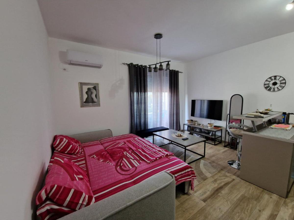 Bogdana - Housity