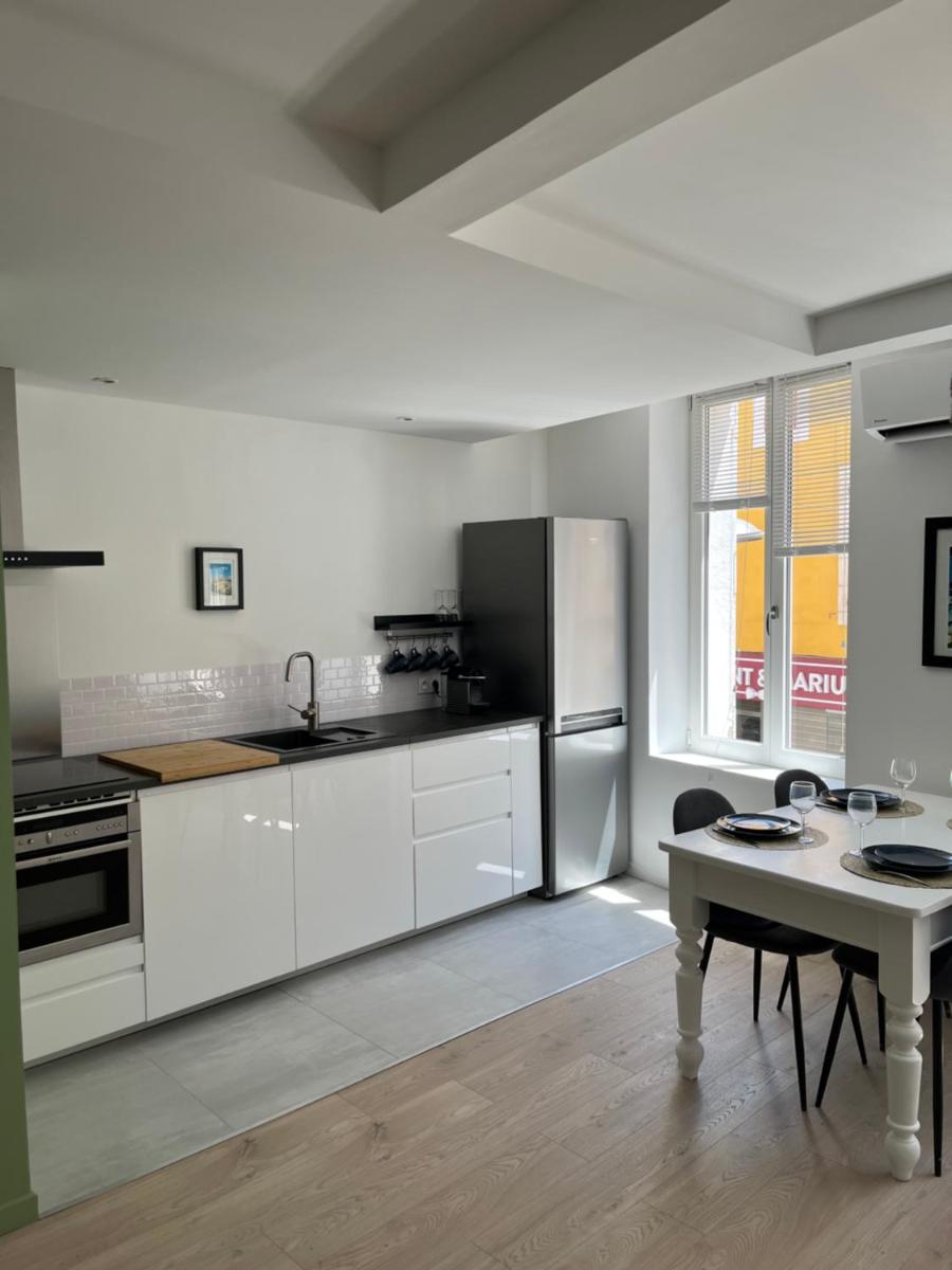 Nouveau Superbe grand T2 centre ville - Housity