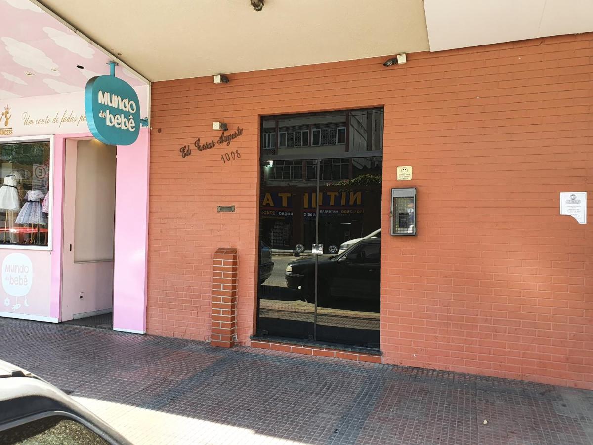Apartamento de frente na avenida principal - Housity