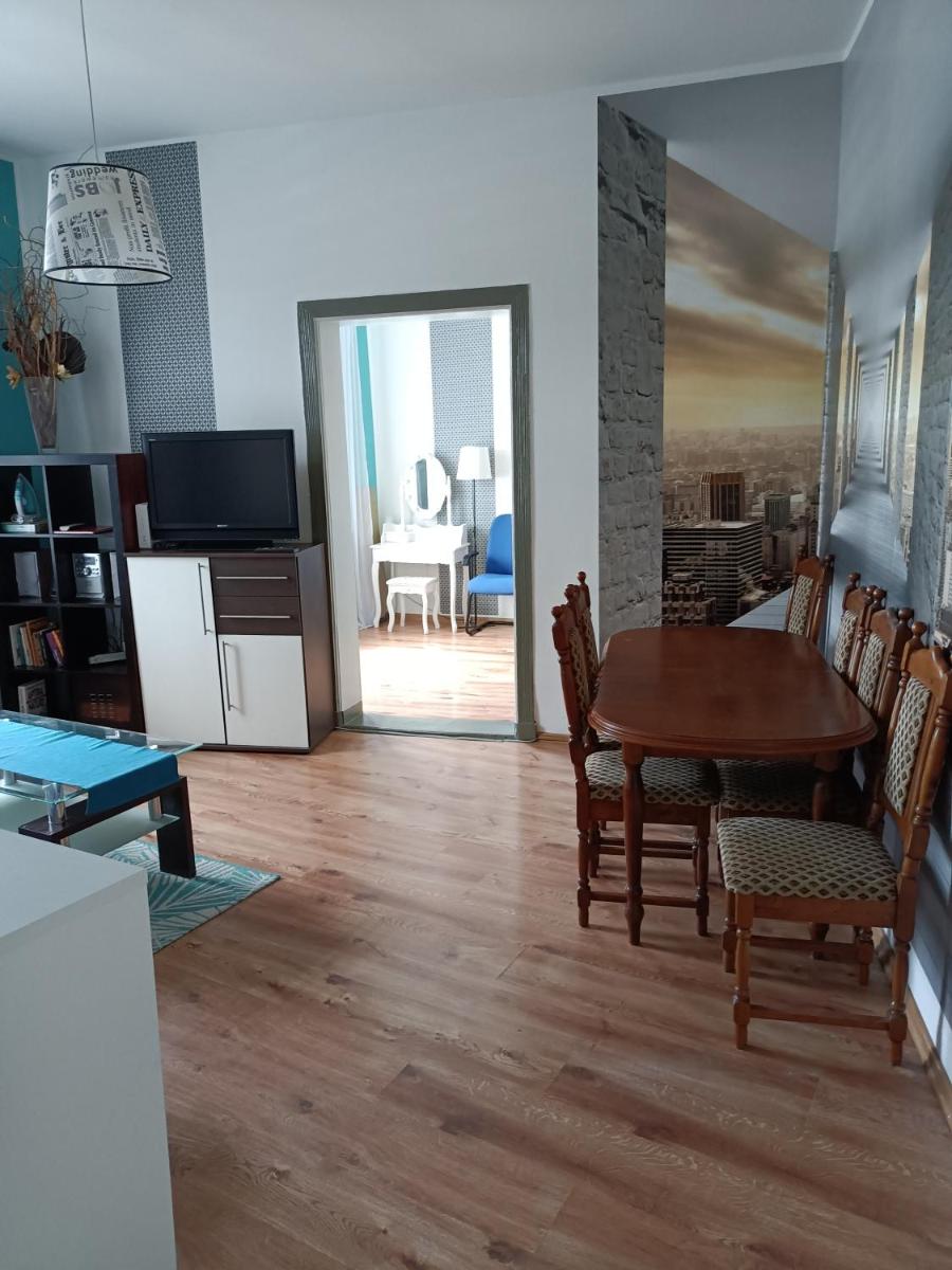 Witosa Centrum Piły dla 6 - Housity