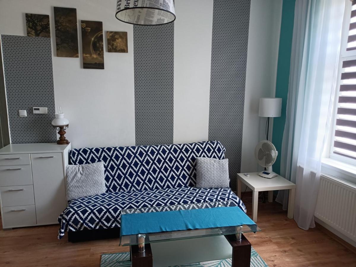 Witosa Centrum Piły dla 6 - Housity